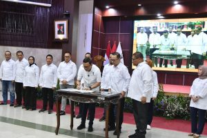 Yogi Arief Nugraha Dilantik Sebagai Ketua IKA FISIP Undip Periode 2025-2030
